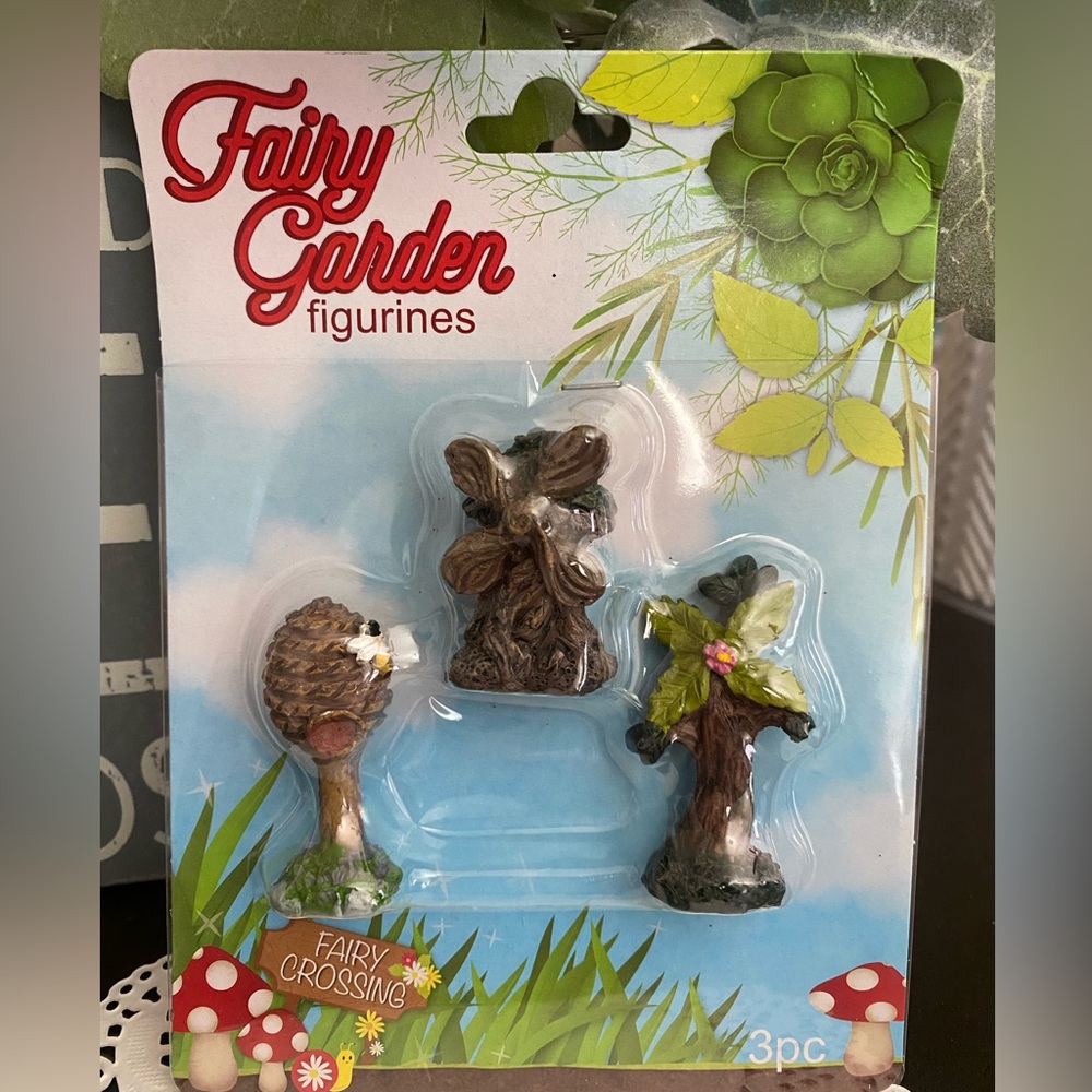 🆕🧚🏻‍♀️ DISCONTINUED FAIRY GARDEN “WINDMILLS & BEEHIVE” COLLECTIBLE FIGURINES.